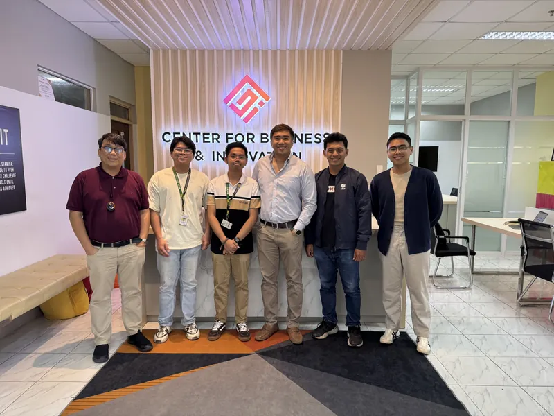 Together at the Center for Business Innovation — Auxiliare team